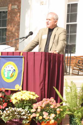 Black Mountain's Mayor